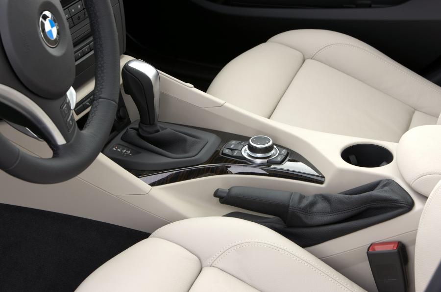  BMW X1 2009 года  (фото 25 из 190)